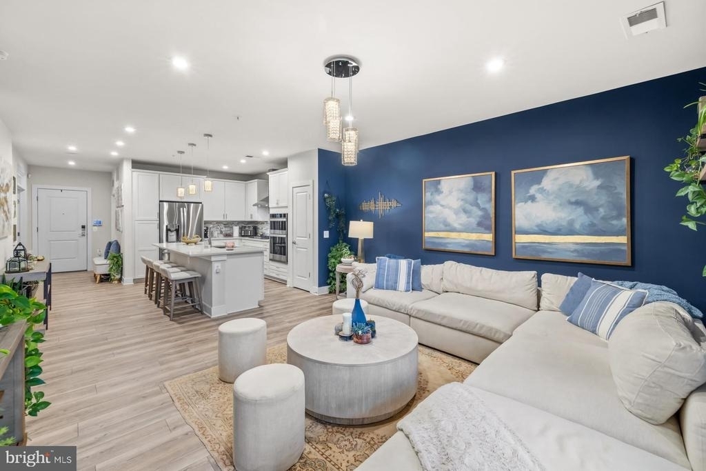 102 Saint Ives Place - Photo 3