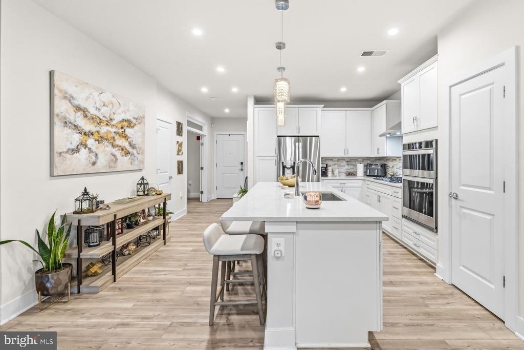 102 Saint Ives Place - Photo 8