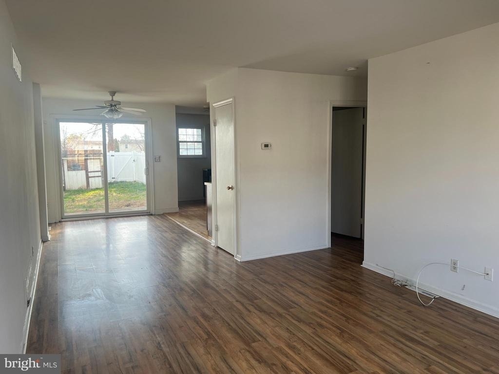 325 Barley Drive - Photo 1