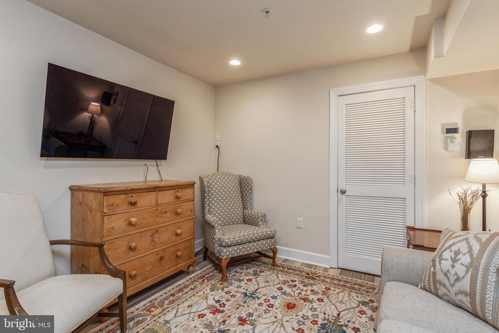 304 Q Street Nw - Photo 13