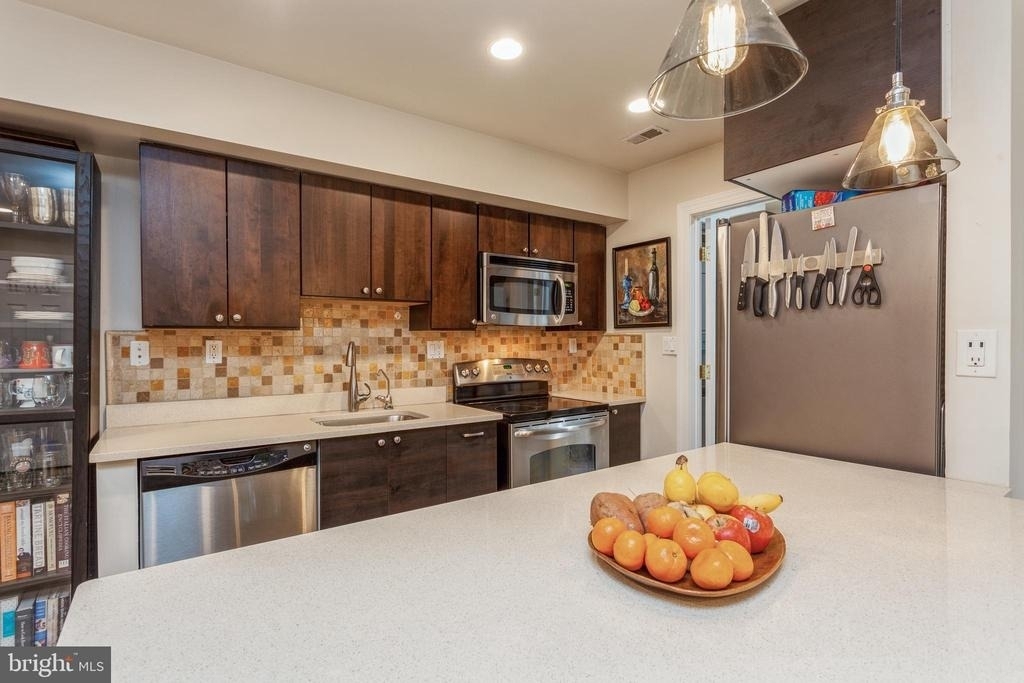 304 Q Street Nw - Photo 0