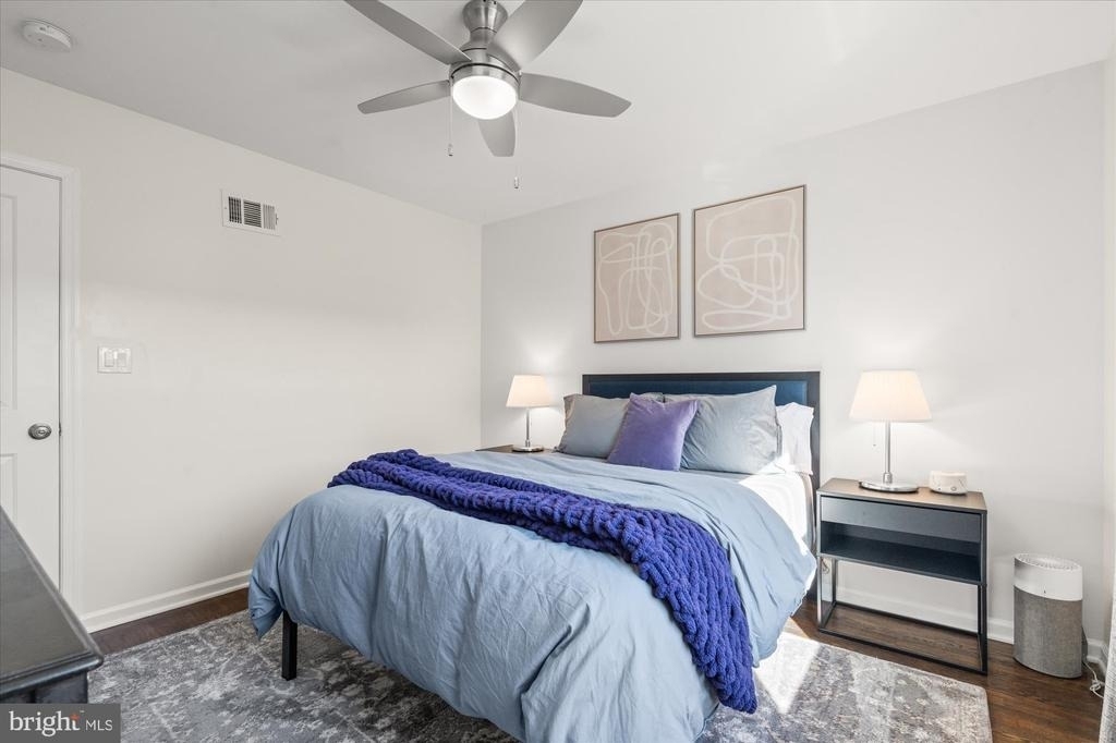 134 35th Street Ne - Photo 18