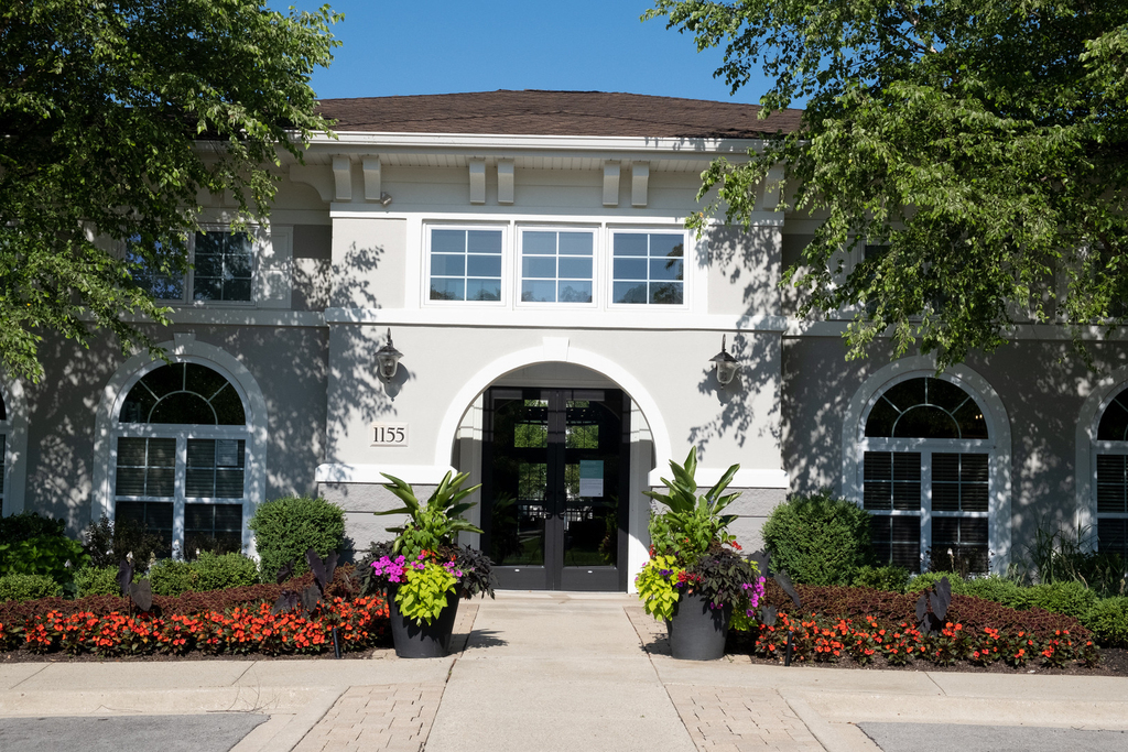 1155 Museum Boulevard - Photo 0