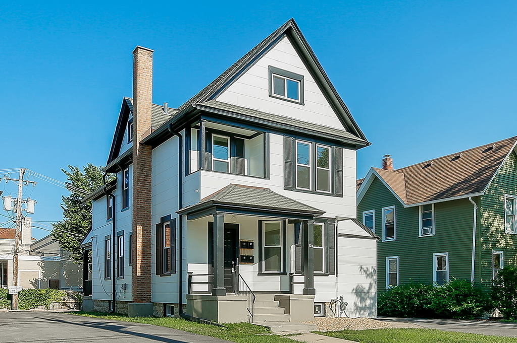 123 N West Street - Photo 0