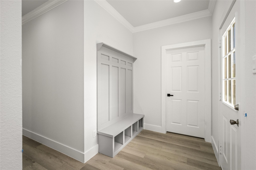 8056 Meadowbrook Drive - Photo 16