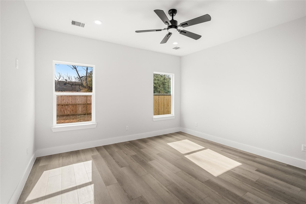 8056 Meadowbrook Drive - Photo 18
