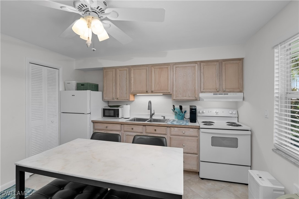 850 Palm Street - Photo 8