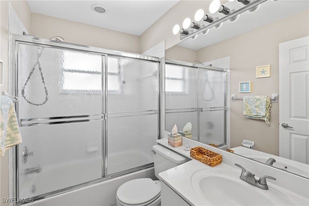 541 Windsor Square - Photo 19