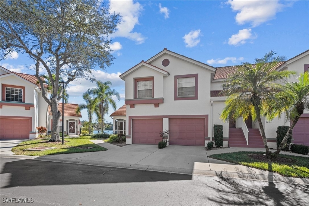 541 Windsor Square - Photo 23