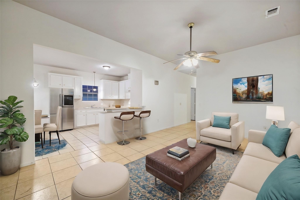 5502 Finch Street - Photo 2