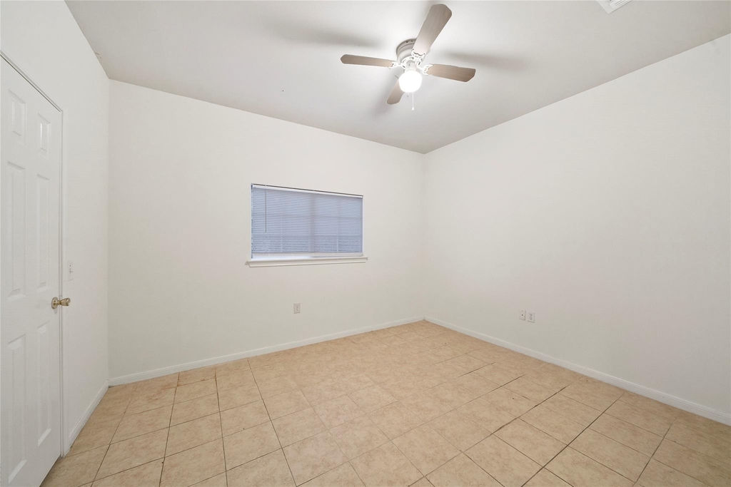 5502 Finch Street - Photo 29
