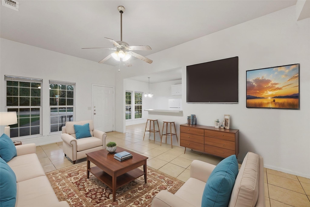 5502 Finch Street - Photo 4