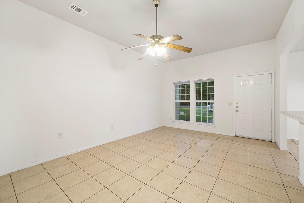 5502 Finch Street - Photo 7