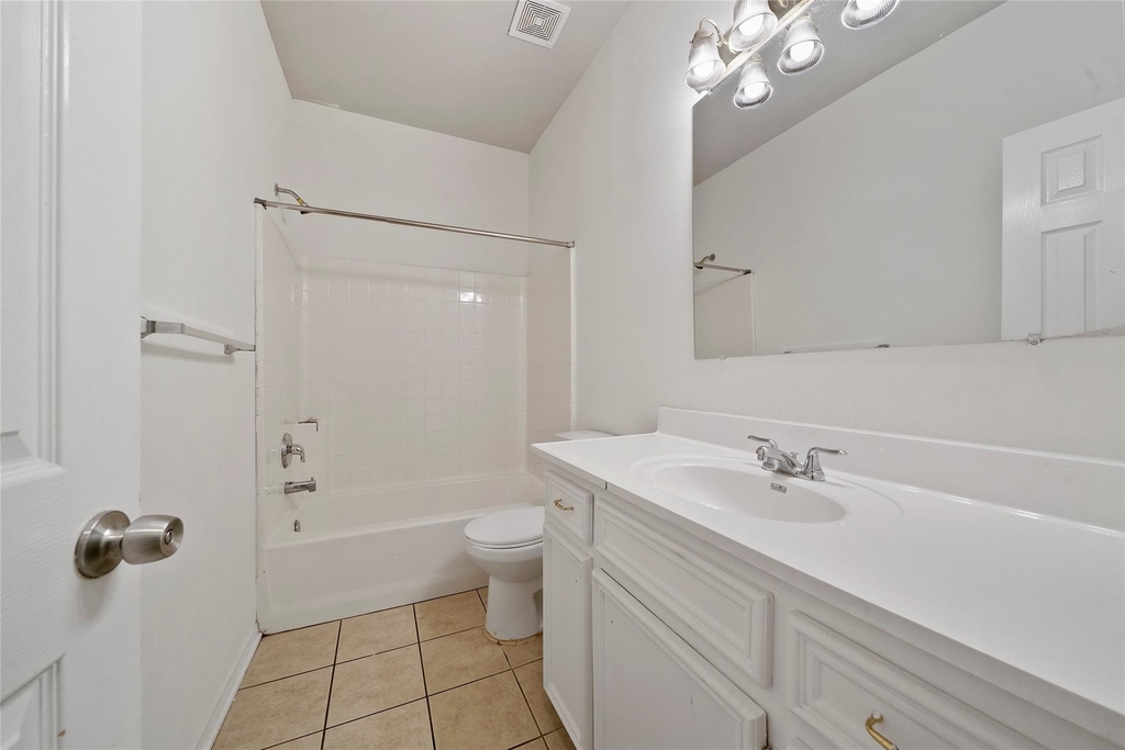 5502 Finch Street - Photo 32