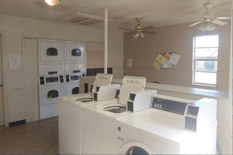 1510 E Loop 304 - Photo 5