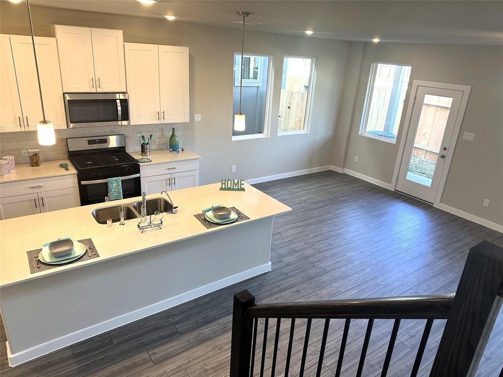 3113 Moontide Lane - Photo 10