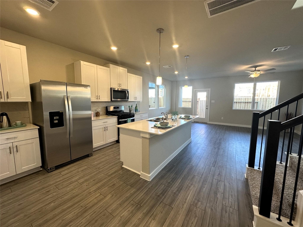 3113 Moontide Lane - Photo 3