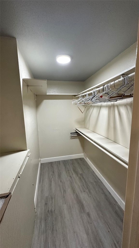 9550 Deering Drive - Photo 4