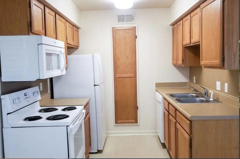 1205 Murray St - Photo 5