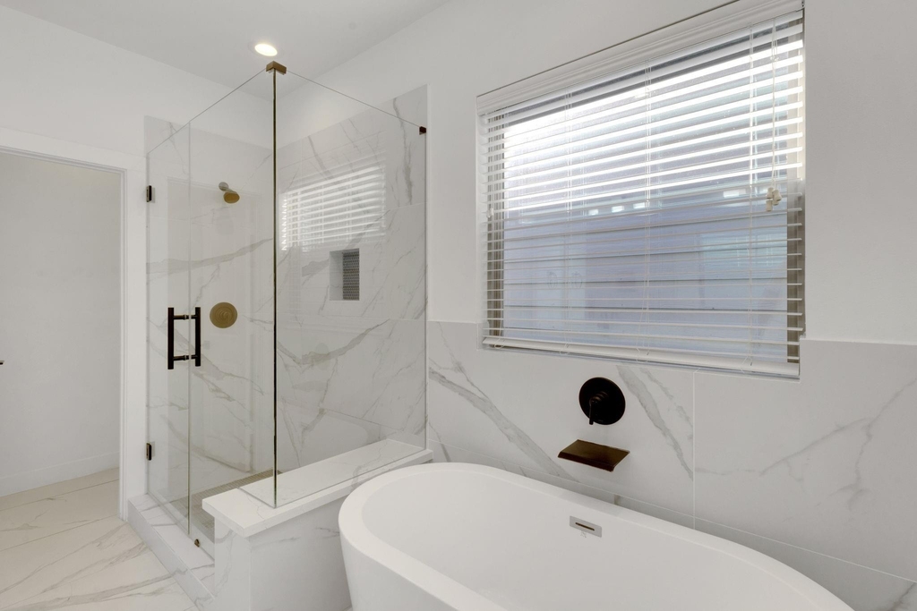 1526 Chestnut Street - Photo 35