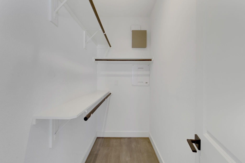 1526 Chestnut Street - Photo 33