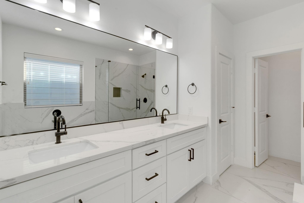 1526 Chestnut Street - Photo 34