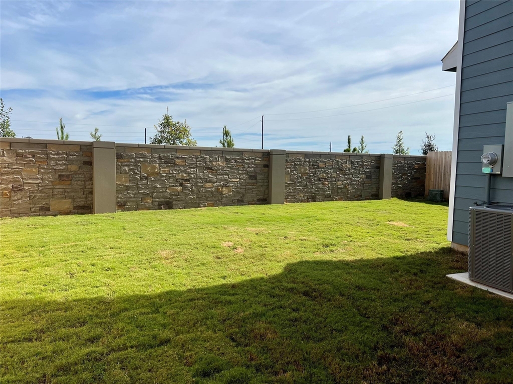 5719 Foggy Vine Court - Photo 34