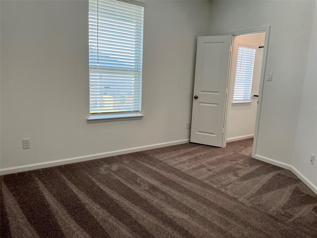 5719 Foggy Vine Court - Photo 29