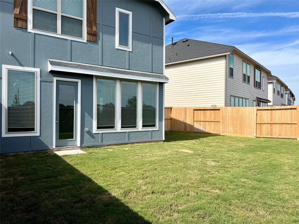 5719 Foggy Vine Court - Photo 33