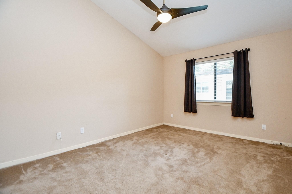 3500 Tangle Brush Drive - Photo 21