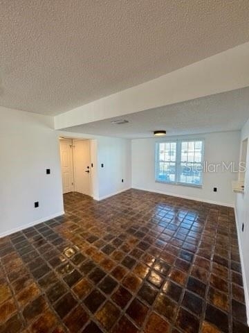 2462 Kingfisher Lane - Photo 14