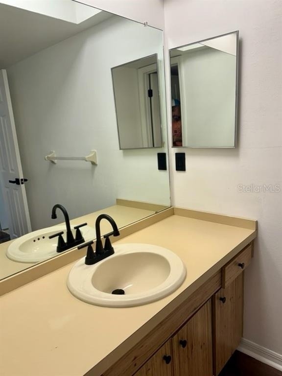 2462 Kingfisher Lane - Photo 17