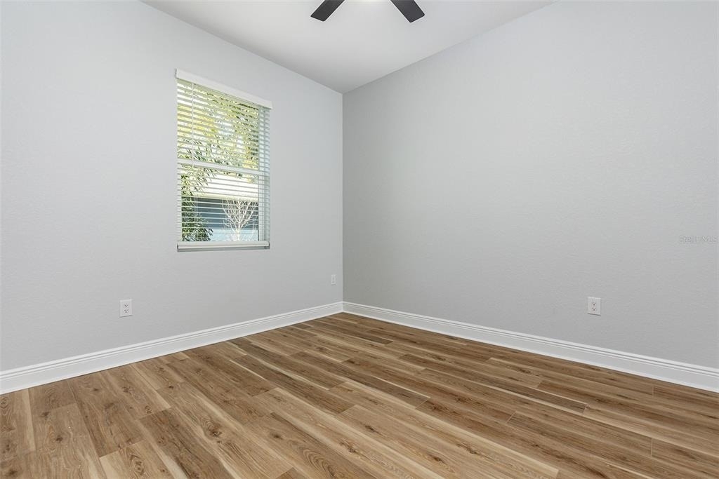 113 W Elm Street - Photo 8