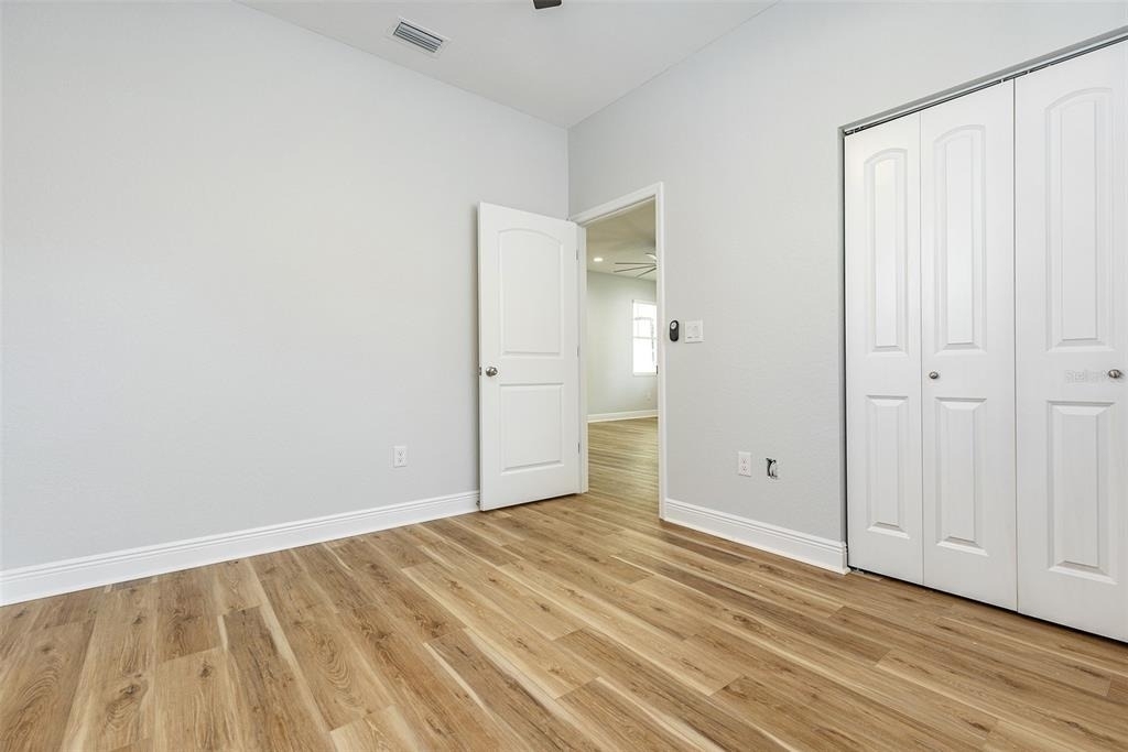 113 W Elm Street - Photo 9