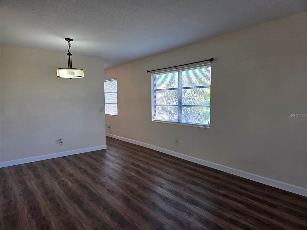 2448 Columbia Drive - Photo 9