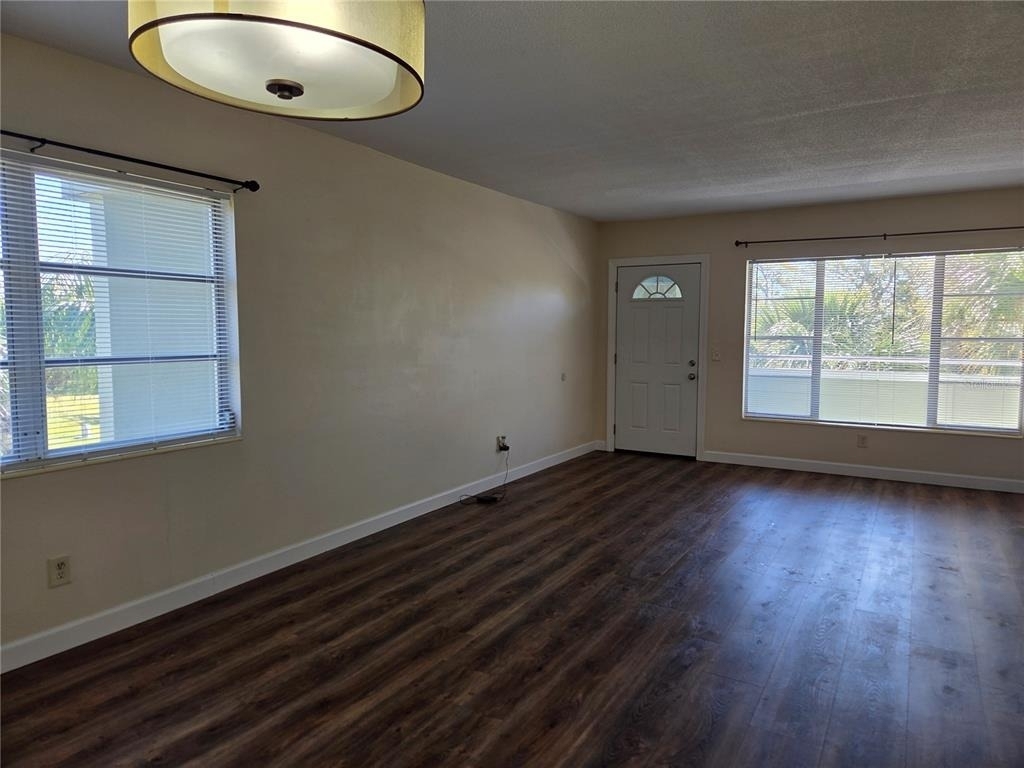 2448 Columbia Drive - Photo 8
