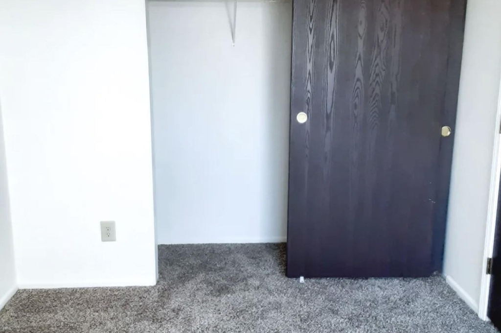 636 Berry Ln - Photo 9