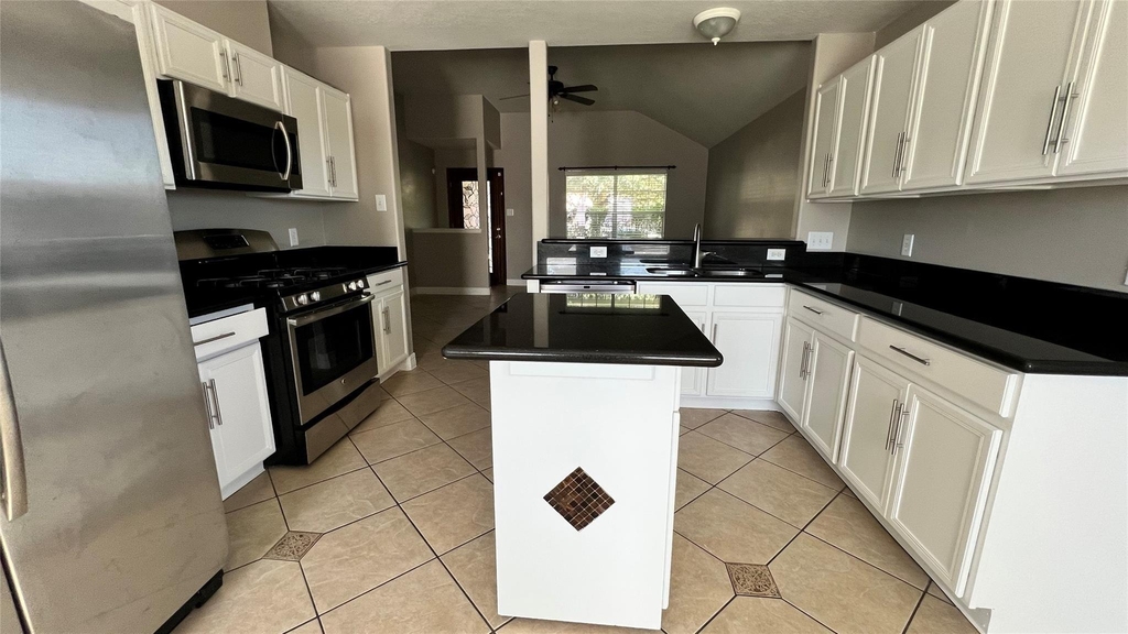 19835 Byron Meadows Drive - Photo 3