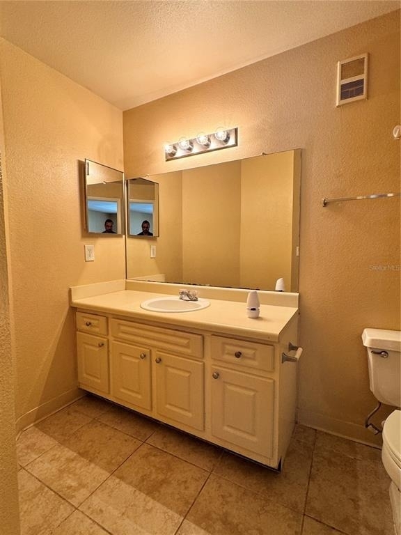 4740 Walden Circle - Photo 7