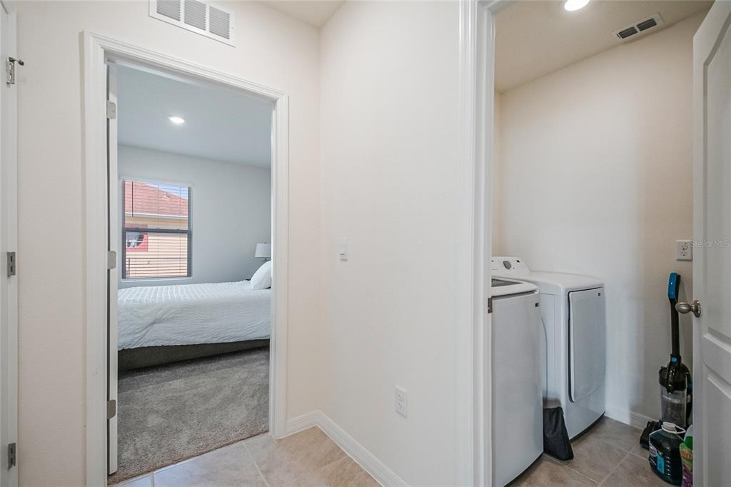 1126 Chichester Court - Photo 13