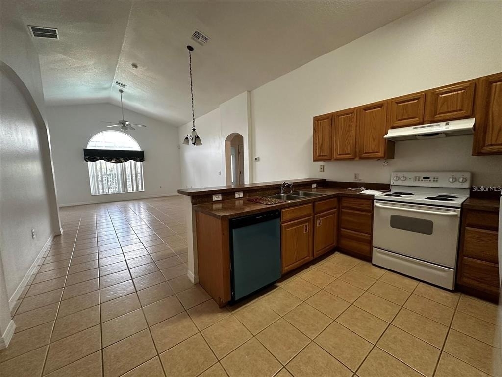 4795 Cumbrian Lakes Drive - Photo 1
