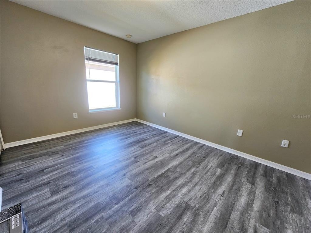 4017 Longworth Loop - Photo 10