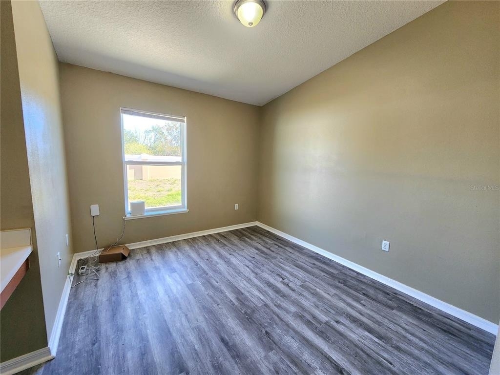 4017 Longworth Loop - Photo 15