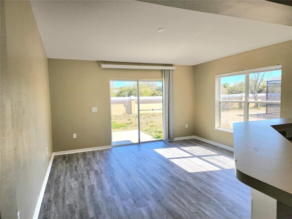 4017 Longworth Loop - Photo 6