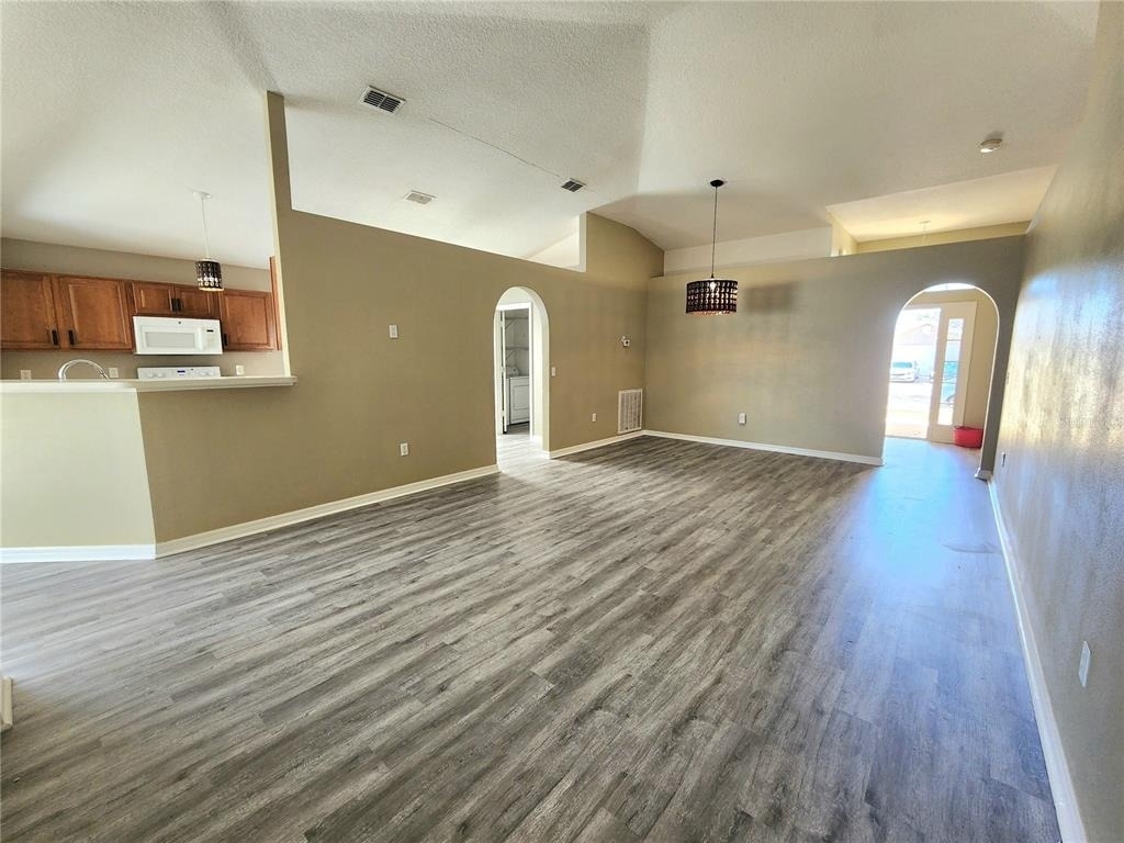 4017 Longworth Loop - Photo 7