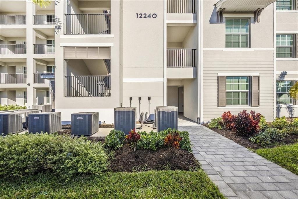 12240 Wellen Golf Street - Photo 1