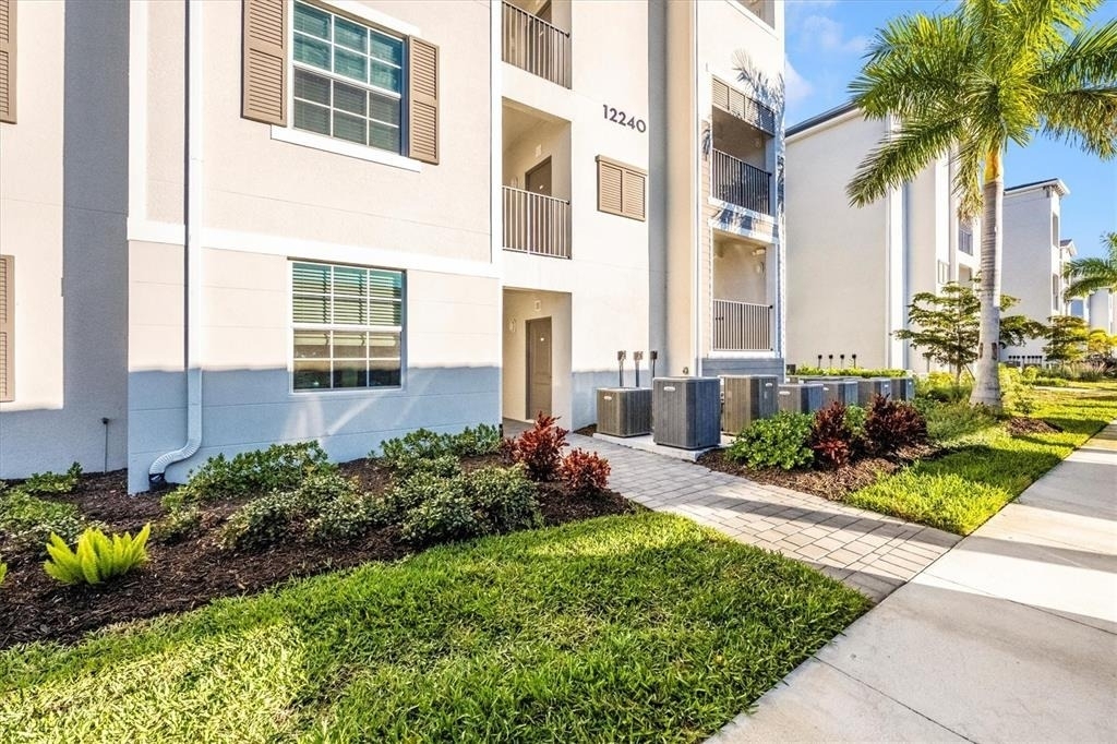 12240 Wellen Golf Street - Photo 41
