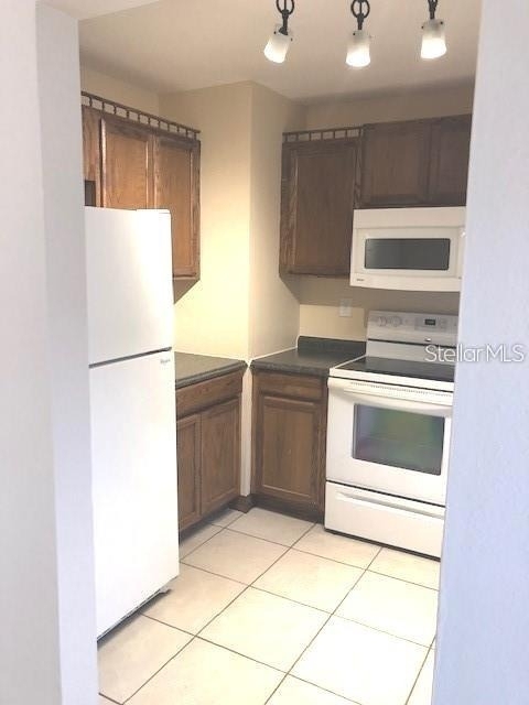 232 Bamboo Drive - Photo 9