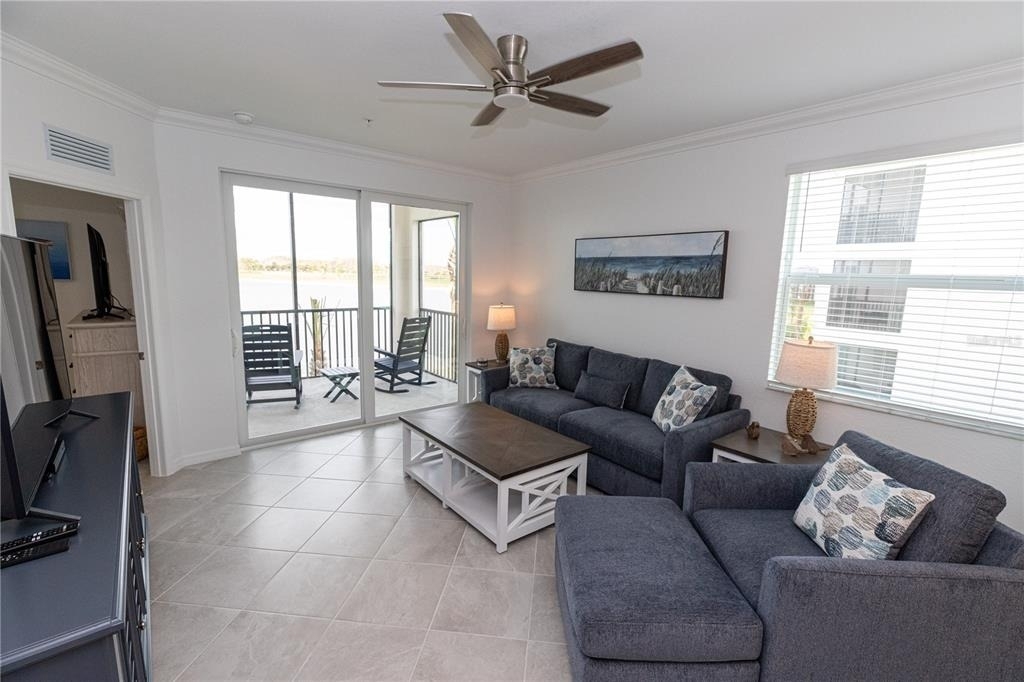 15375 Green Acres Avenue - Photo 2