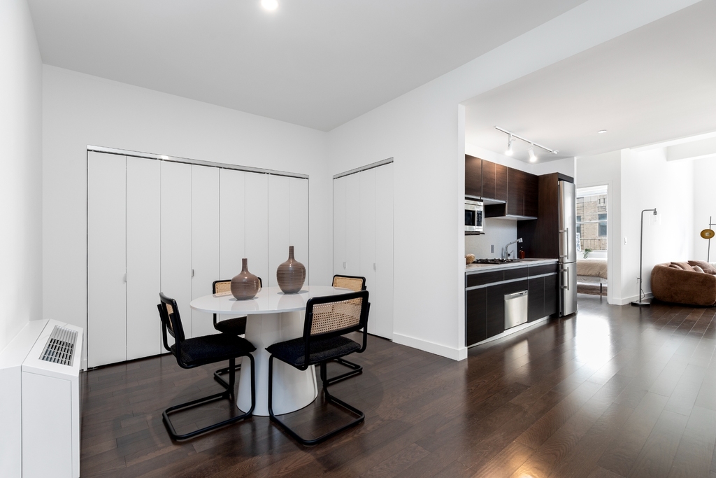 116 John Street - Photo 3